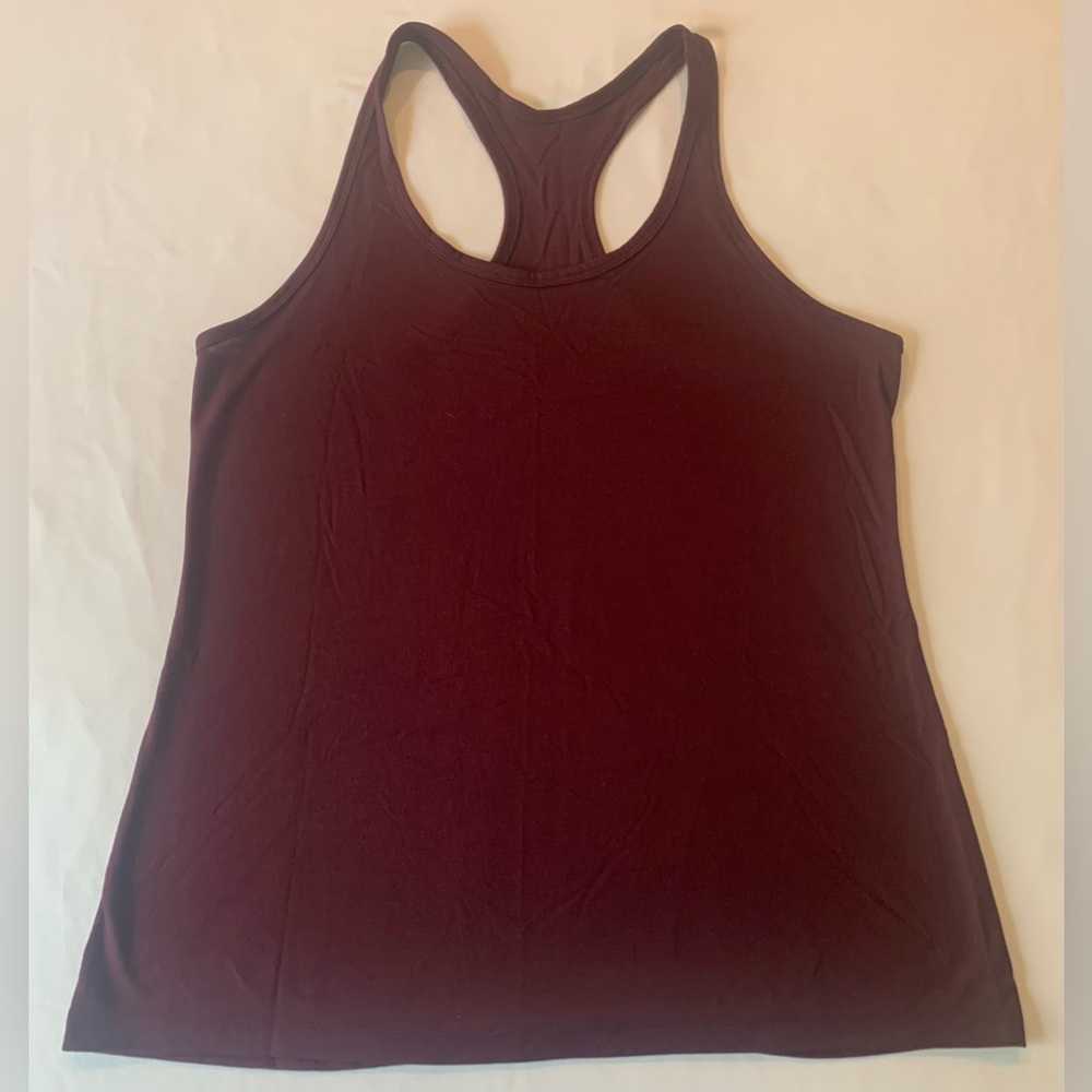 Old Navy • Women’s Active Racer Back Tank • Go-Dry • Maroon • Size Medium